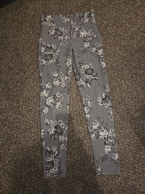 Floral Print High-Waist Leggings - Gray/White